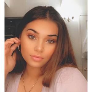 Meet your Posher, Denise